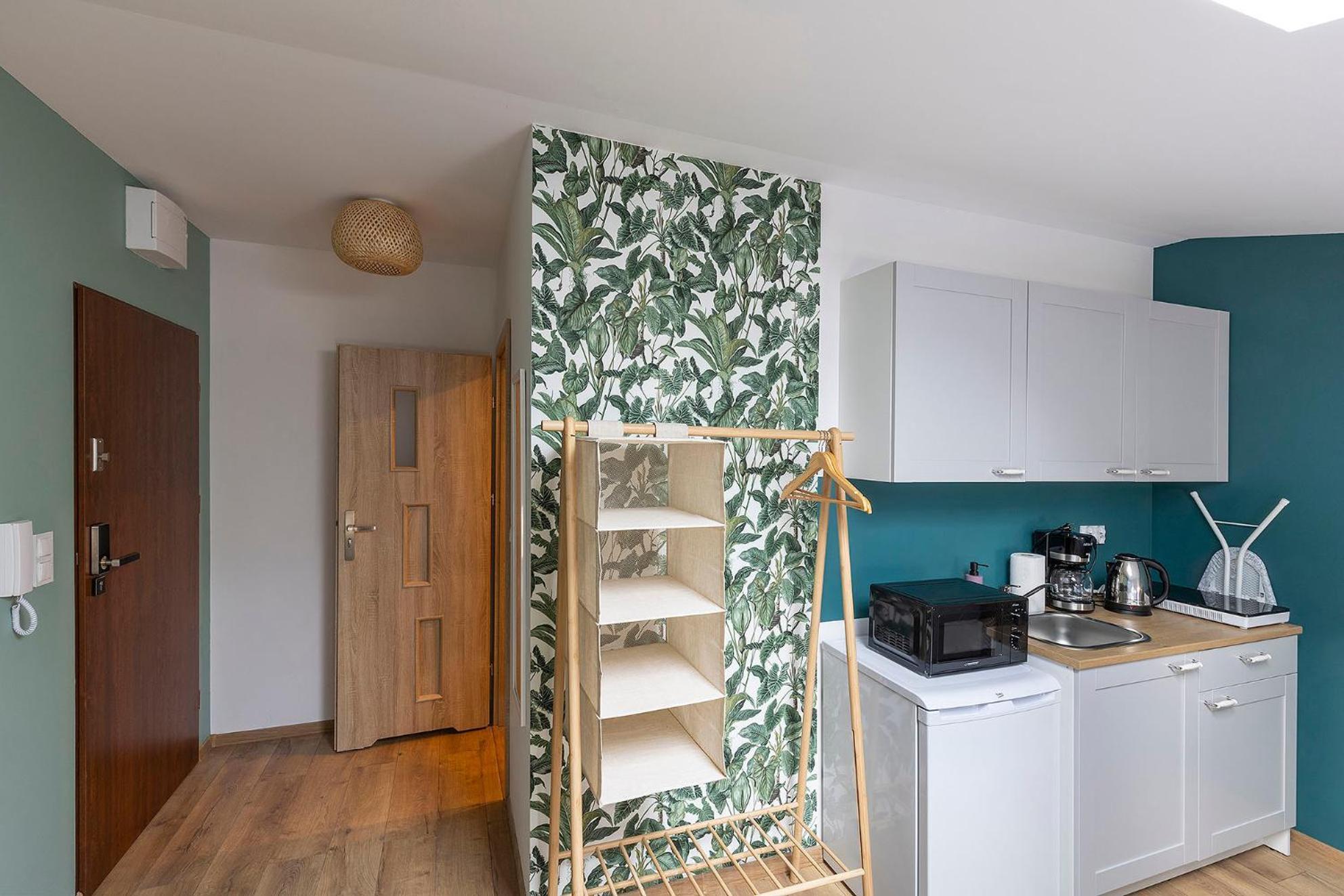 Adm Apartment *