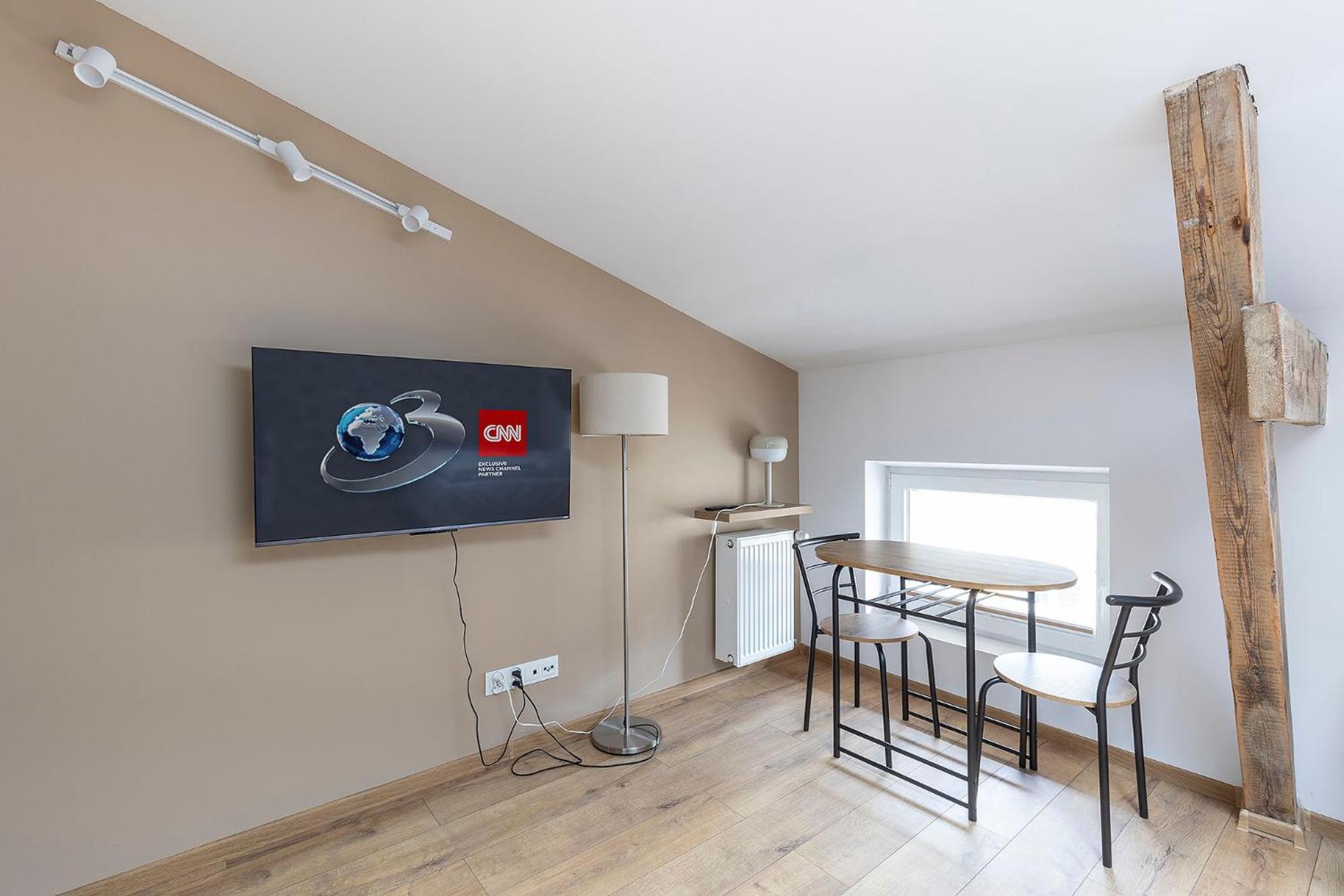 Apartment Adm *